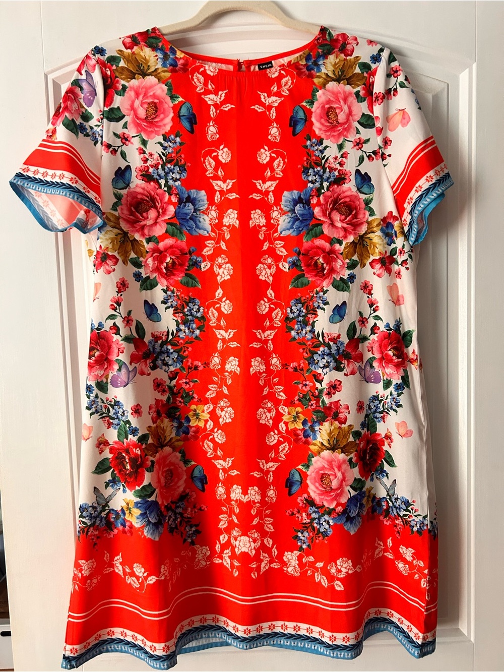 SHEIN Red Floral Scoop-Neck Dress with White Print